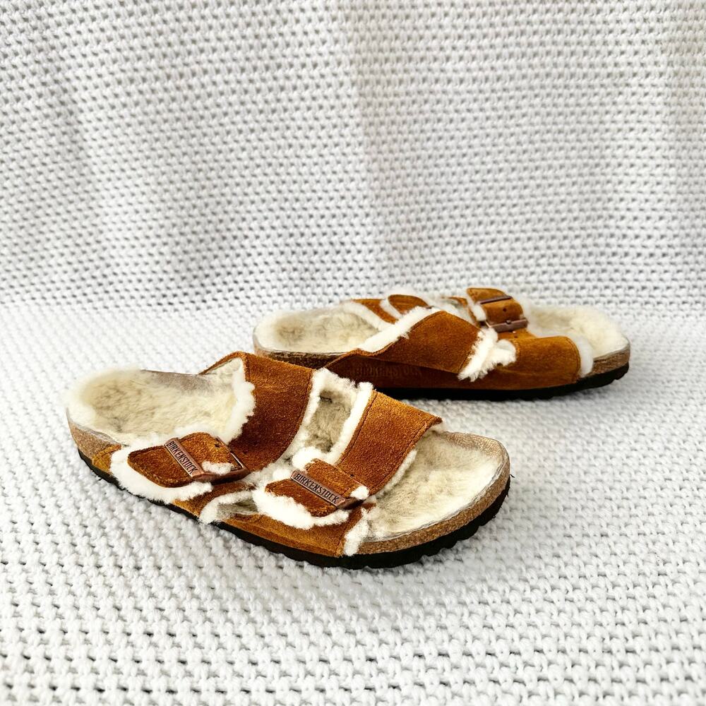 Birkenstock Arizona Double Strap Buckle Tan Suede Shearling Lined Sandals 36
